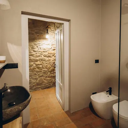 Casa Vallona Bed & Breakfast 4*