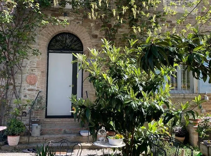 Nocleg ze śniadaniem Casa Vallona 4*